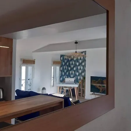 Superbe Appartement Renove 4 Personnes Le Zen Scandi Au Centre Ville - Draps - Serviettes Parking - La Roche-Chalais Exterior photo
