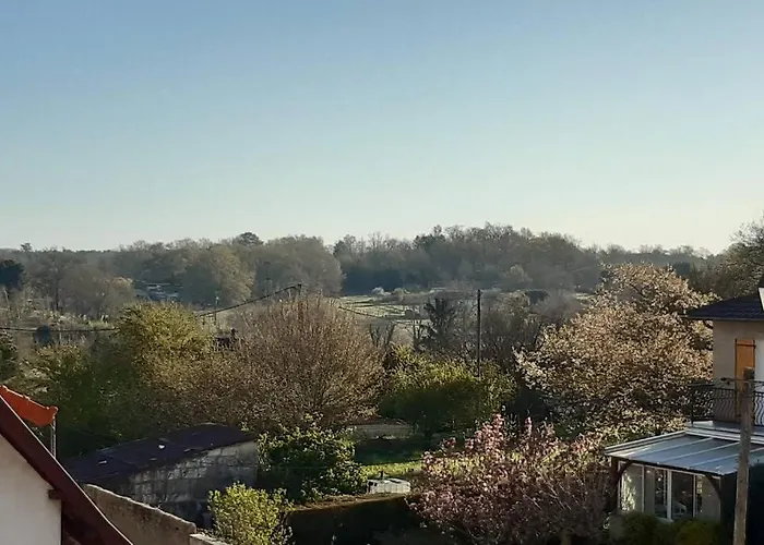 Superbe Appartement Zen Scandi au centre ville - Amazon Prime - Proche Coutras Chamadelle St Emilion - Linge et parking inclus